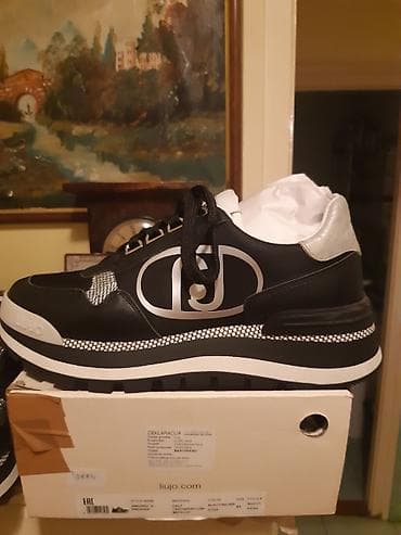 cizmice za zimu: Liu Jo patike – model Amazing 15 - Boja: crna/srebrna (Black/Silver) — 2