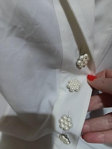 ženske bluze svecane bluze za punije: Ženska košulja/bluza Dorette – bela - Model: kratki rukavi, rever — 9