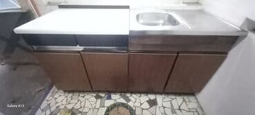 stočić i stolice za decu: 3 Kuhinje komplet do 2 metra po 160eu po kuhinji i razne viseće — 6