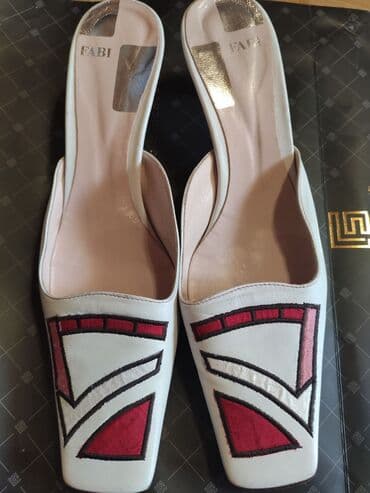opposite papuce sa krznom: Fashion slippers, 37.5 — 1