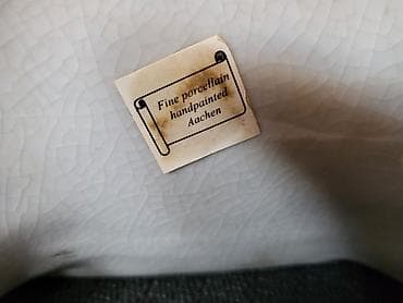 otkup antikviteta: Porcelanski nov slon,stalak za saksiju,rucno oslikan iz 70,80ih.god — 2