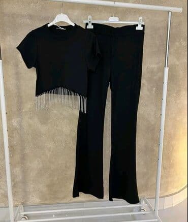 crveni komplet: Komplet 2900 — 1