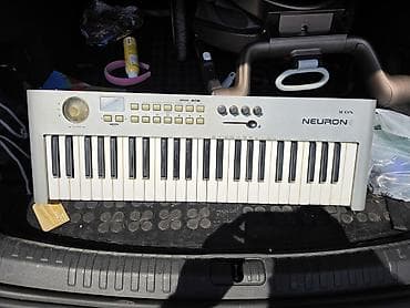 otkup muzičkih instrumenata: ICON NEURON 5 – MIDI klavijatura/USB kontroler - 49 — 1