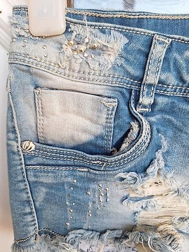 komplet sako i pantalone: Šorc M - Model: teksas šorts, niski/standardni struk - Veličina: M - — 5