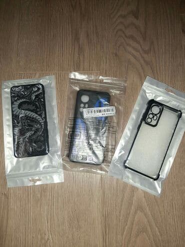 bershka maske za telefon: Maska za Xiaomi bоја - Crna, Sa ojačanim ivicama — 5