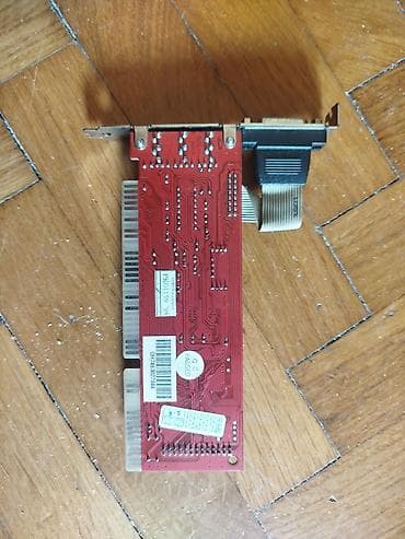 tv i video: Retro stara graficka ISA slot za vintage kompjuter racunar.Nepoznato — 5