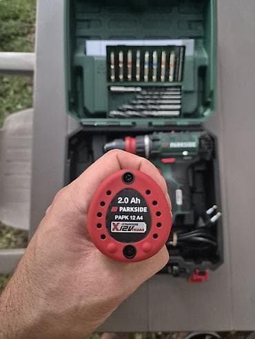 markeri za crtanje: PARKSIDE aku bušilica/odvijač X12V Team – komplet u koferu Opis: - — 7