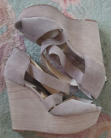 puma papuce sa platformom: Sandals, Michael Kors, 38.5 — 8