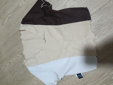 Donji delovi trenerke: Majica s — 1