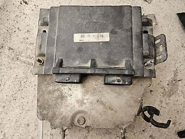 KOMPJUTER MOTORA 1.9 ZA PEUGEOT 206 na lalafo.rs KOMPJUTER MOTORA 1.9 ZA PEUGEOT 206