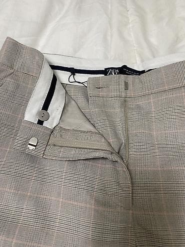 ZARA ženske elegantne pantalone na kockice (prince of wales/karo) na lalafo.rs ZARA ženske elegantne pantalone na kockice (prince of wales/karo)