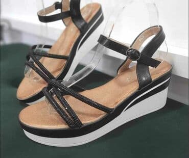 sandale labrador: 3200 — 5