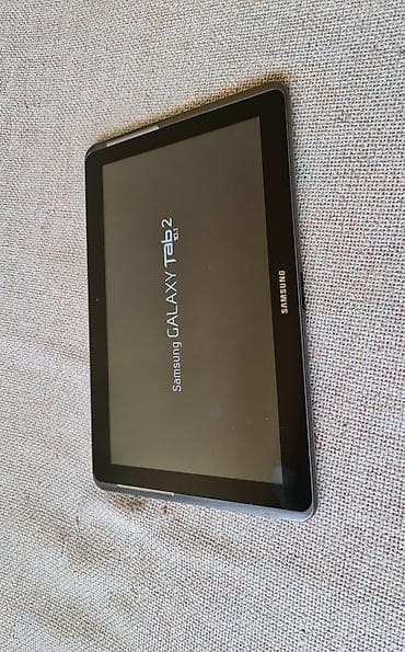 Samsung Galaxy Tab 2 10.1 je tablet sa ekranom od 10.1 inča. Uređaj je