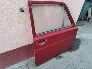 desno krilo golf 4: Vrata desna Lada 2121 Niva. U crvenoj boji. Polovna, zdrava. Skinuta — 5