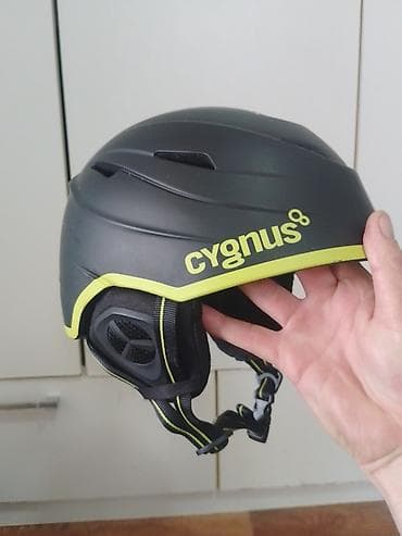 Dronovi: Kaciga za skijanje vel L obim 59-60 cm je potpuno ispravna, u odlicnom — 3