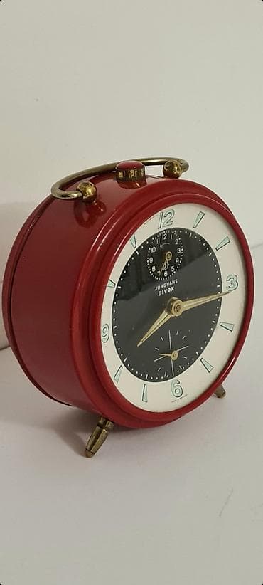 Tools & Equipment: ★ Na prodaju lep, crveni nemački kolekcionarski sat-budilnik stare — 2