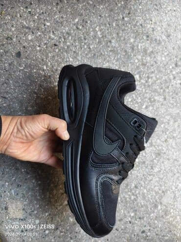 muške pidžame c a: Trainers, New Balance, size - 42 — 14