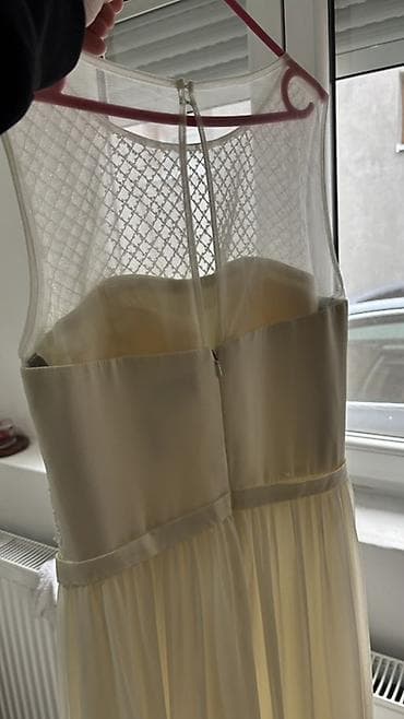 Duga elegantna haljina u boji slonovače. - Gornji deo: korpica sa — 3