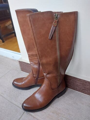 nutriplus vitamin c: High boots, Emelie Strandberg, 39 — 1