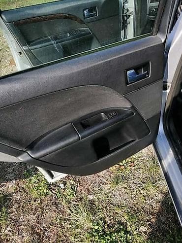 navoz za auto: ENTERIJER KOZNI ZA FORD MONDEO OD 2004. DO 2006. GOD. | FORD velika — 3