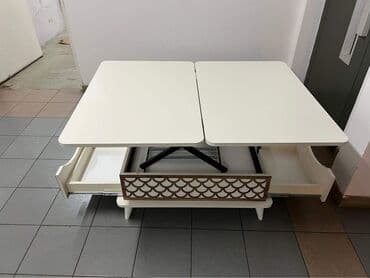 trpezarijski sto od paleta: Dostupne su 4 boje, Dimenzije stola su 60x90, a kada se rasklopi — 8