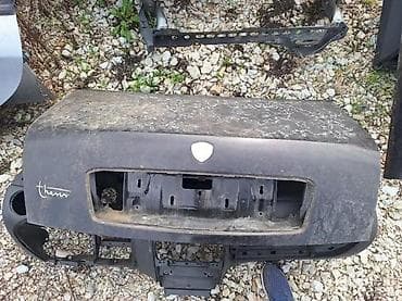 cerade za auto: LANCIA THESIS GEPEK VRATA | Gepek vrata lancia thesis. Ogulio se lak — 4