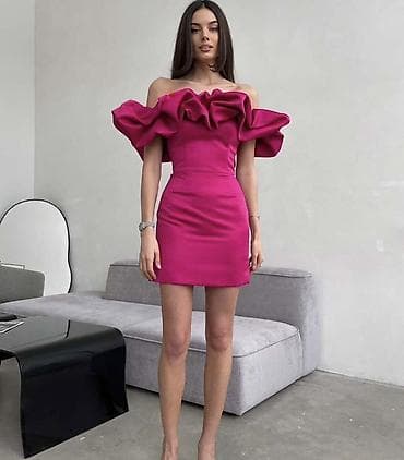 boho haljine bih: 🔥Elegantna mini haljina od sjajnog satena 2800
Din🔥🔥 — 10