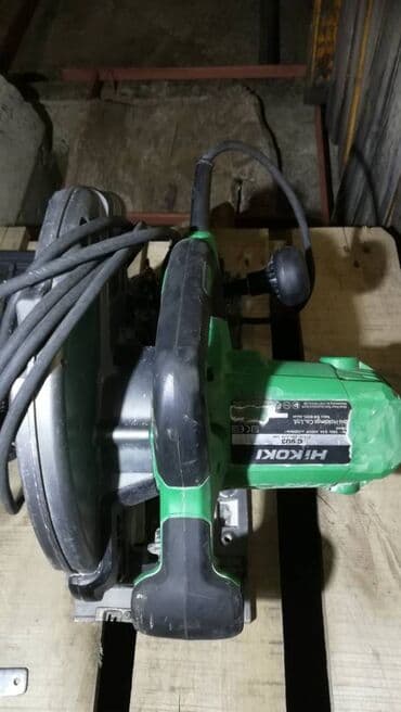 Električne brusilice: Ugaona brusilica sa snažnim motorom, pogodna za različite zadatke — 2