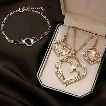 ⚜️Najtrazeniji komplet ponovo dostupan samo za vas
Cena 2400 din
💋 na lalafo.rs ⚜️Najtrazeniji komplet ponovo dostupan samo za vas
Cena 2400 din
💋