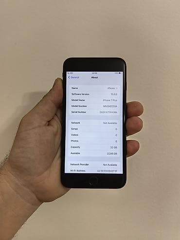 jbl lx 300: Iphone 7 plus crni sa 32 gb memorije, sim free icloud free. Ok očuvan — 5