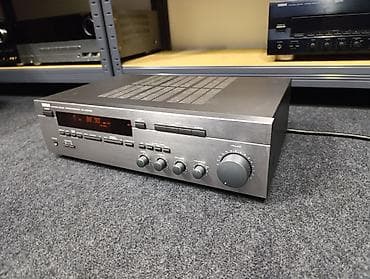 Mikrofoni: Yamaha RX-385 AM/FM Stereo Receiver Specifications Tuning — 2