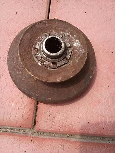 skuteri do 400 evra: Korpa kvacila sa iglicastim lezajem mala remenica za TOMOS KAISARA — 1