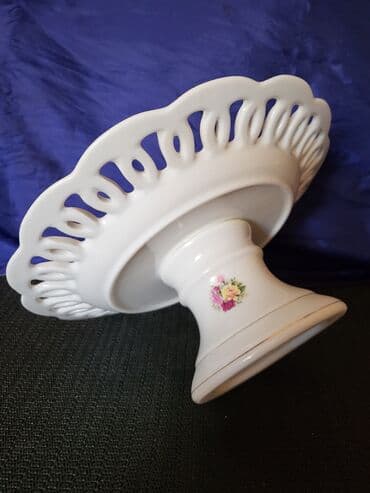 porcelanske solje za caj: Bombonijera nova,vintaz Vabene porcelanska. Porcelanska — 8