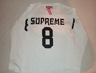novi dresovi real madrida: Supreme dres/duga majica sa brojem 8 - Brend: Supreme (crvena etiketa — 3