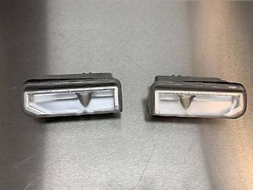SVETLA TABLICA ZA LEXUS IS | Delovi za Lexus IS od 2 godine