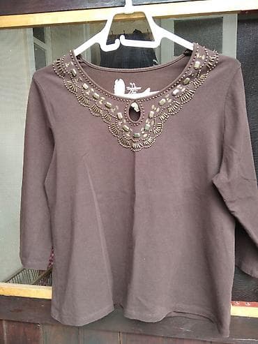 Shirts, blouses and tunics: Bluza – veličina M - Boja: tamno braon - Model: ravnog kroja, duži — 4