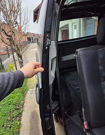 Car Parts: Mercedes-Benz Vito 111 CDI – crni putničko-teretni kombi - Motor: 2.2 — 4