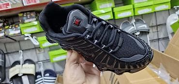 sergio tacchini bele patike: Nove patike crne 36 do 46 a bele 36 do 41 za 3900 din
pb — 4