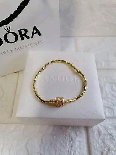 pandora srbija prstenje: Pandora narukvica Vel:18cm Cena:2400din (Samo narukvica bez — 2