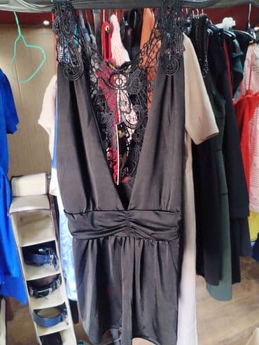 brendirane majice: S (EU 36), color - Black — 2