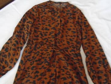 smaragdno zelena haljina: Lc Waikiki S (EU 36), color - Multicolored, Long sleeves — 4