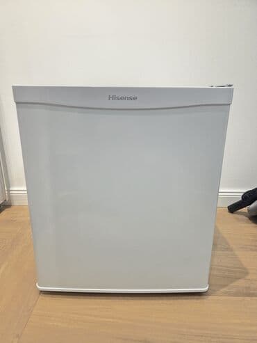 singer samba 5: Hisense mini frižider – kompaktan model idealan za kancelariju — 1