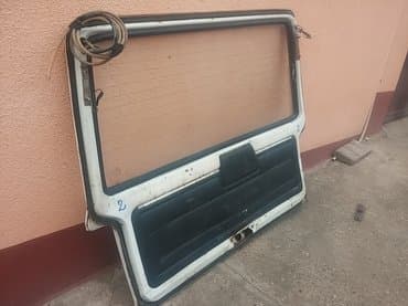 motor brisaca zastava 101: Vrata gepeka lada karavan kompletna sa staklom. Očuvana, zdrava — 5