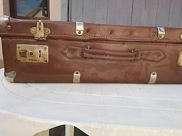 levis torbe: Vintage kofer – braon, pravougaoni model sa metalnim ojačanjima - — 1