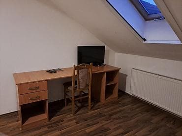 nekretnine bajina basta i okolina: Zemun, Nova Galenika, izdajem sobu Izdajem sobu za studenta ili mlađu — 3