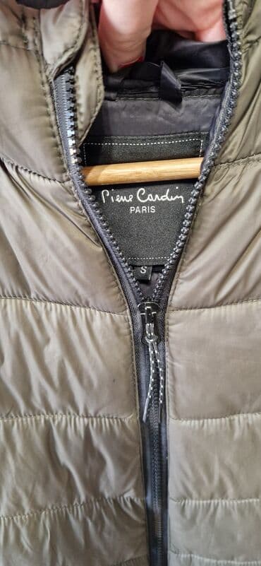 Farmerke: Zimska jakna S, Pierre Cardin, bоја - Maslinasto zelena — 2