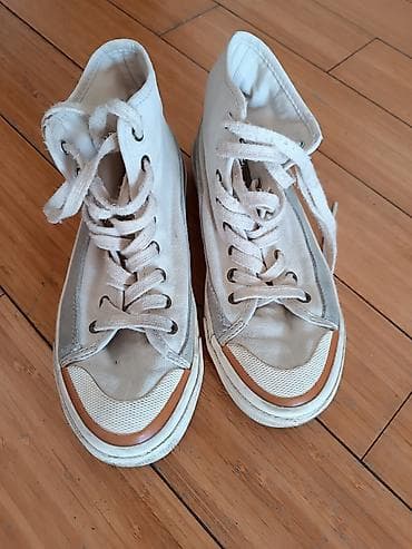 superstar bele patike: Levi’s visoke patike – model Levi Strauss, platno - Brend: Levi’s — 1