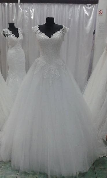 til suknja: Bela venčanica – raskošna A/kugla silueta sa čipkom - Gornji deo — 3