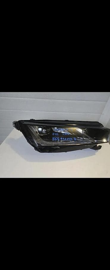 balast za xenon: SKODA OKTAVIA 2020 FUL LED FAR DESNI 5E4941016B | Audi vw delovi — 1