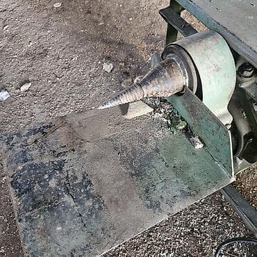 power tehnik: Kombinovana cirkular + cepač - Industrijski sto od čelika sa — 3